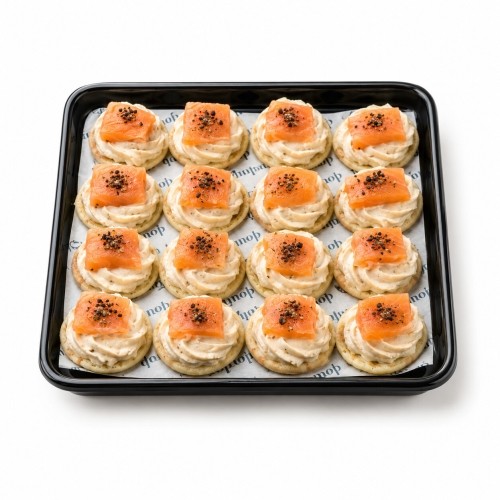 Smoked Salmon Canapé Blinis
